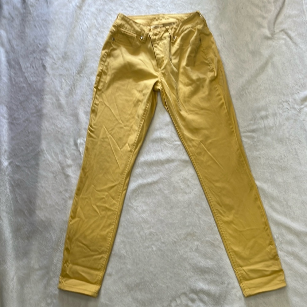 Women’s jeans